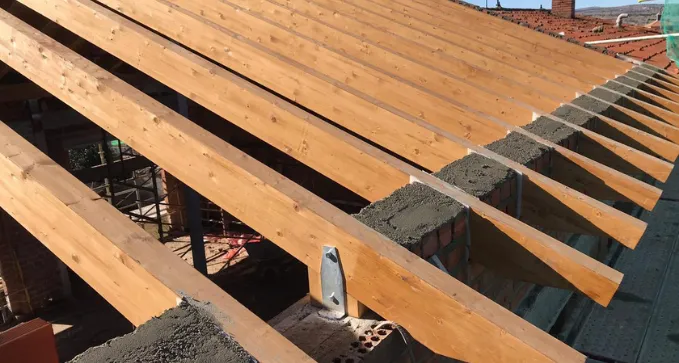 construir estructuras de madera para tejados en Amorebieta-Echano, Bilbao